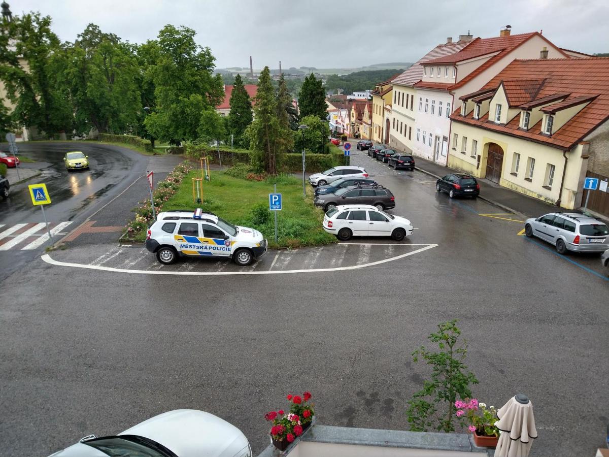 Apartmány Malý mnich Mnísek pod Brdy Exterior foto