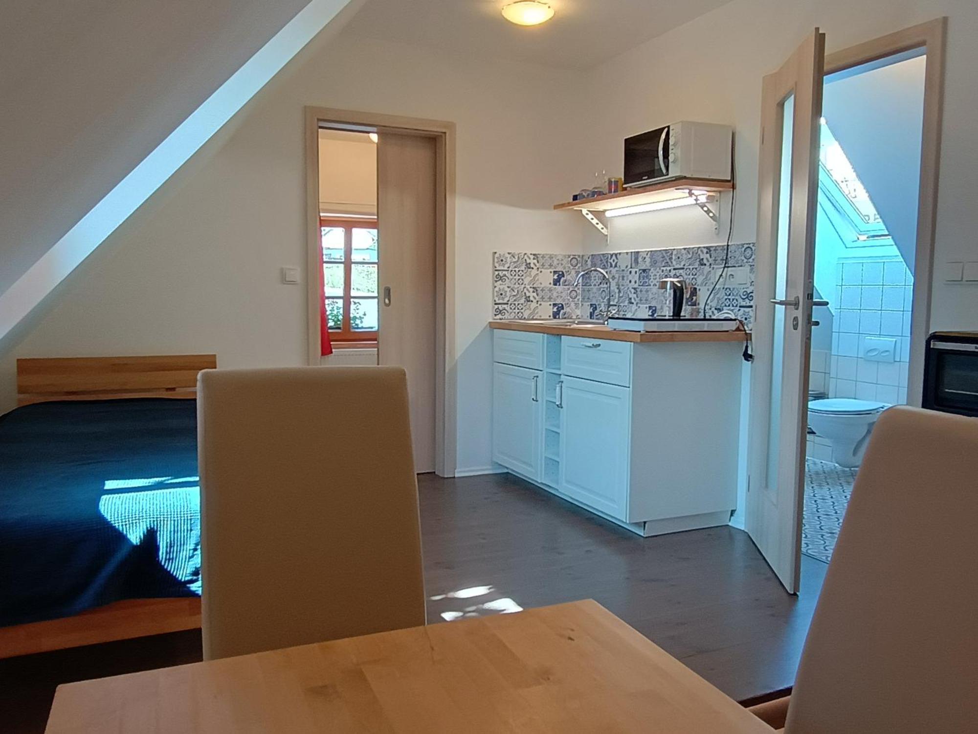 Apartmány Malý mnich Mnísek pod Brdy Exterior foto