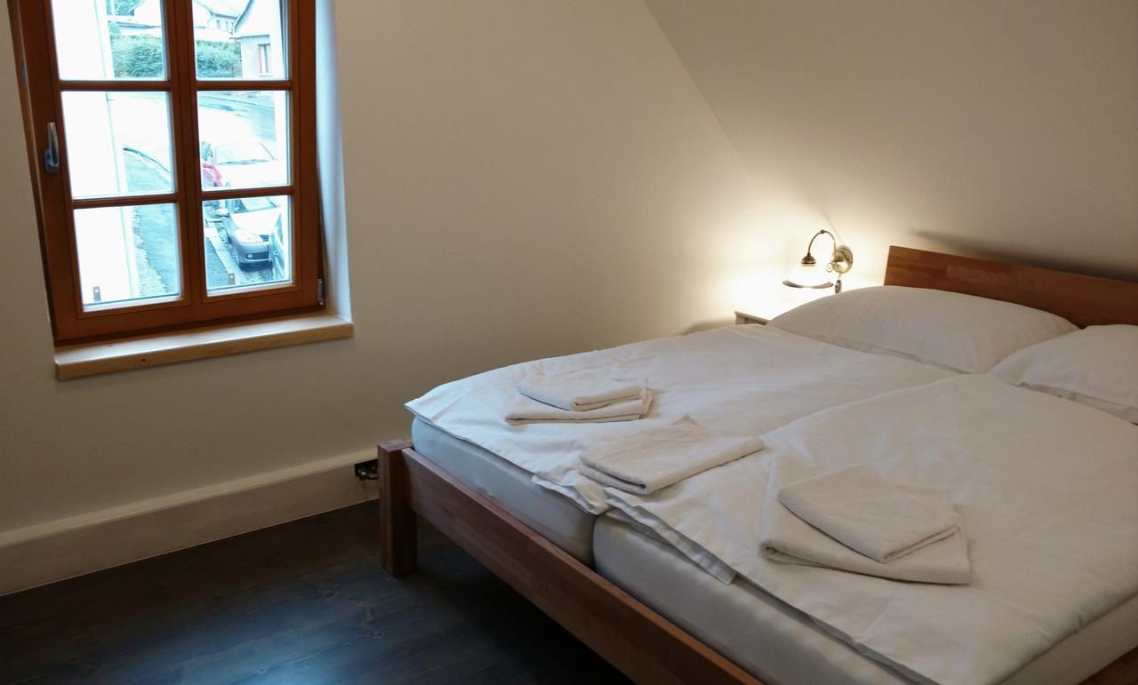 Apartmány Malý mnich Mnísek pod Brdy Exterior foto