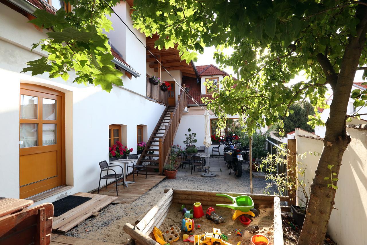 Apartmány Malý mnich Mnísek pod Brdy Exterior foto