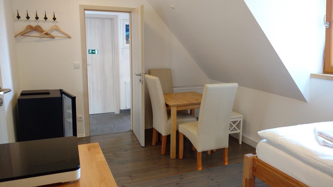 Apartmány Malý mnich Mnísek pod Brdy Exterior foto