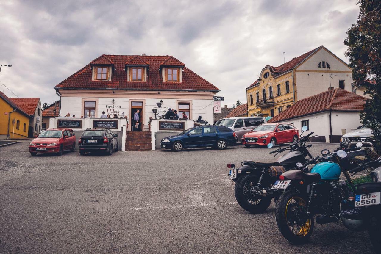 Apartmány Malý mnich Mnísek pod Brdy Exterior foto